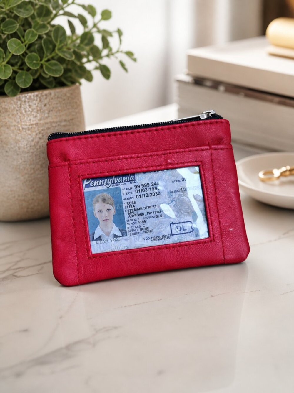 Leather Coin Purse Wallet with Zipper Closure, Key Loop – Stylish Everyday Carry